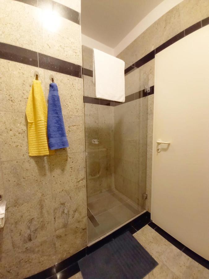 Apartment Lungomare Pula Exterior photo
